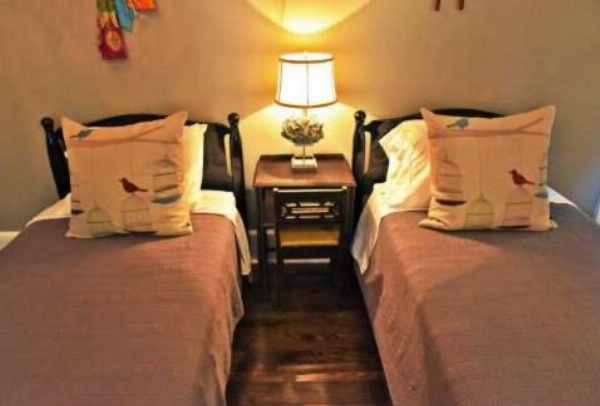 Gardner Farm Inn image 8